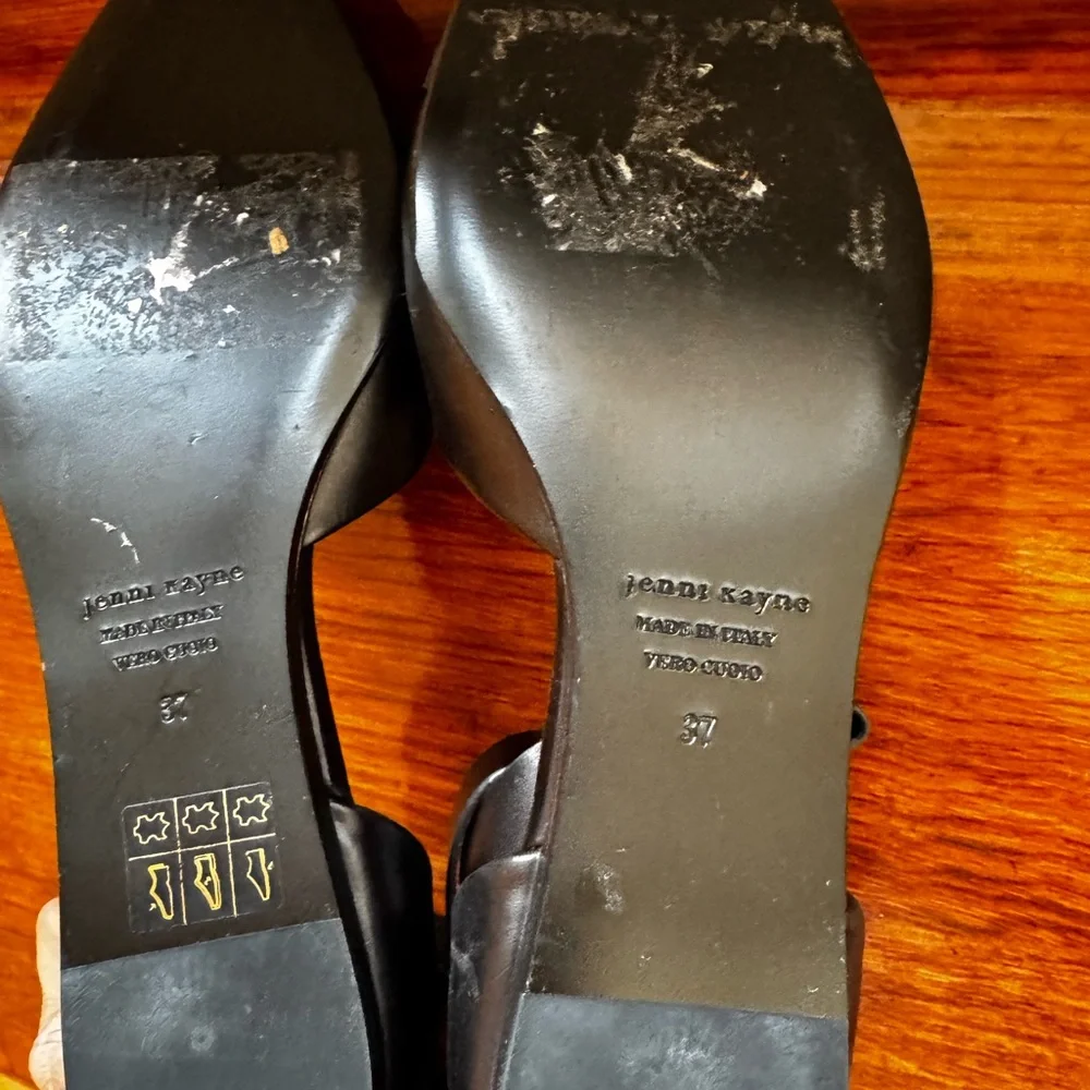 ❤️ NEW JENNI KAYNE BLACK POINTY TOE LEATHER FLATS ANKLE STRAP 7 ITALY - Picture 10 of 10